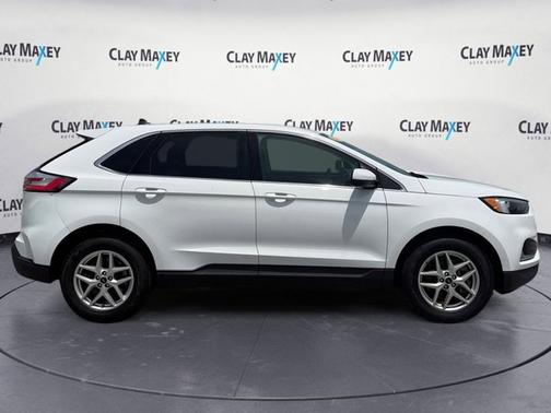 Oxford White 2024 Ford Edge SEL