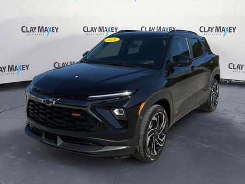 Mosaic Black Metallic 2025 Chevrolet Trailblazer RS