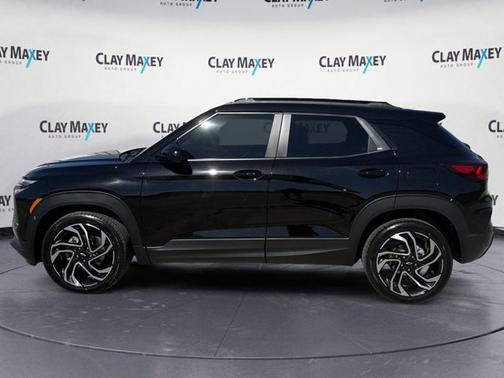 Mosaic Black Metallic 2025 Chevrolet Trailblazer RS