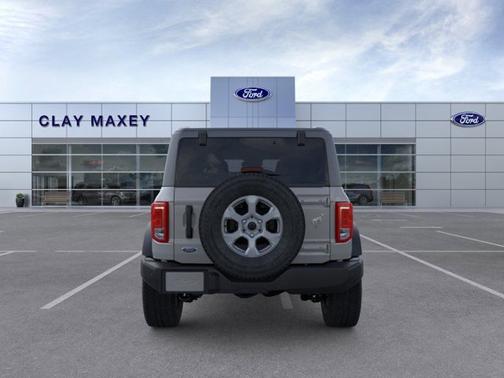 Avalanche Gray 2026 Ford Bronco Big Bend