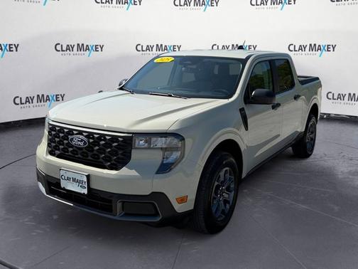 Desert Sand 2025 Ford Maverick XLT
