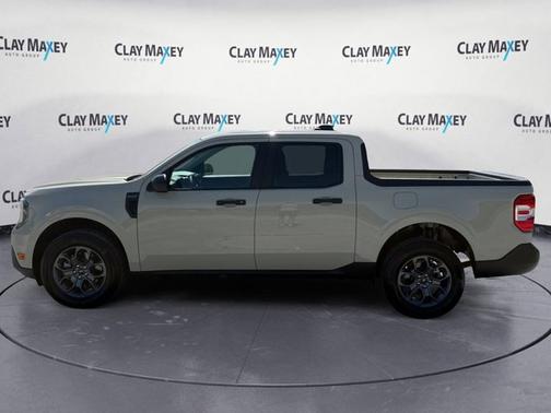 Desert Sand 2025 Ford Maverick XLT