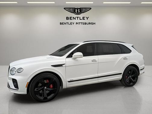 Snow Quartz Pearlescent 2023 Bentley Bentayga Azure