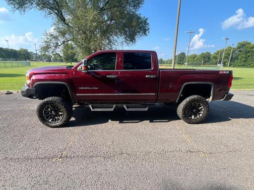 2017 GMC Sierra 2500 Denali
