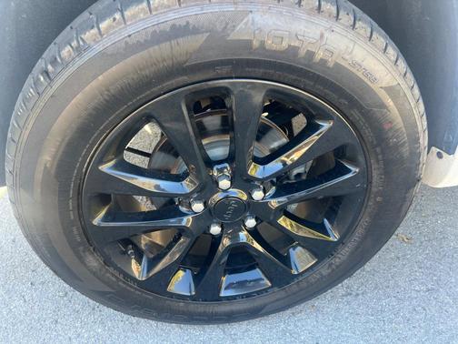 2017 Jeep Grand Cherokee Altitude