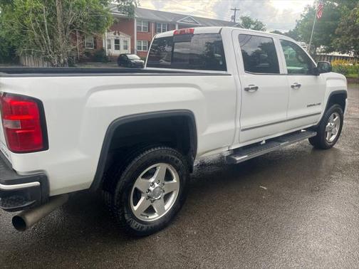 2015 GMC Sierra 2500 Denali