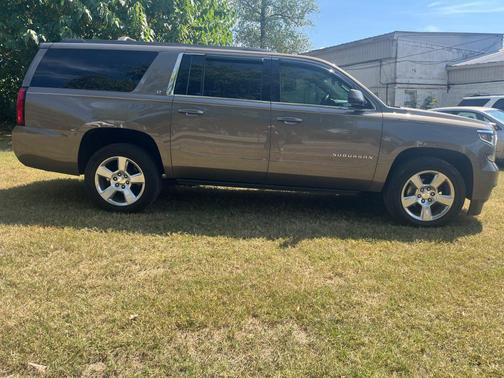 2016 Chevrolet Suburban LT