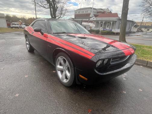 2012 Dodge Challenger SXT
