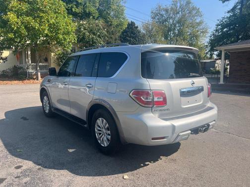 2017 Nissan Armada SV