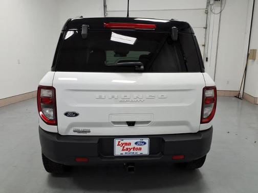 OXFORD WHITE 2024 Ford Bronco Sport BADLANDS