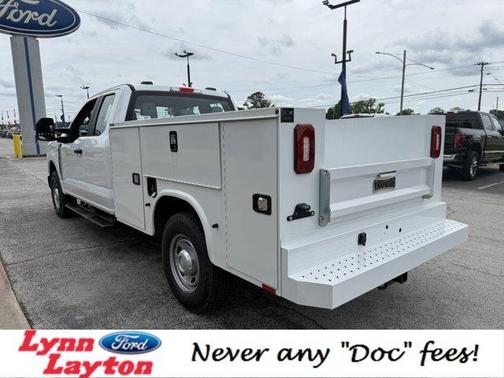 Oxford White 2026 Ford F-250 XL
