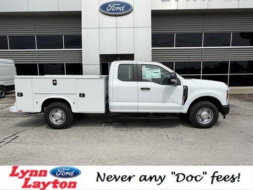 Oxford White 2026 Ford F-250 XL