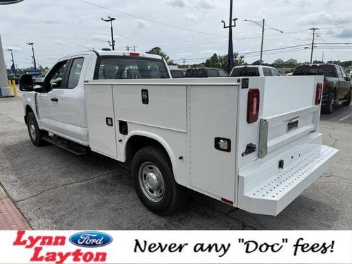 Oxford White 2026 Ford F-250 XL