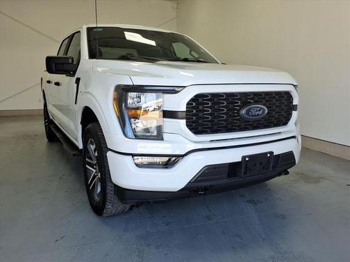 Oxford White 2023 Ford F-150 XL
