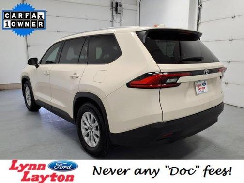 Cream 2024 Toyota Grand Highlander XLE