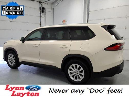 Cream 2024 Toyota Grand Highlander XLE