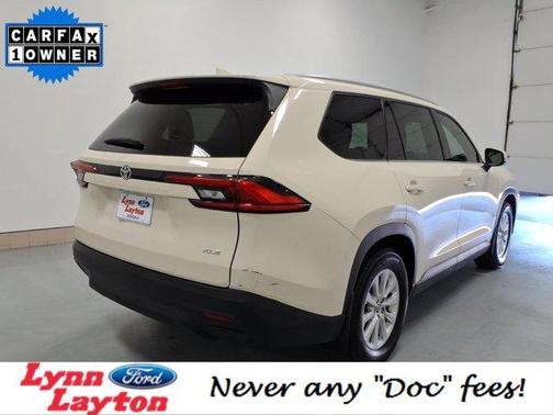 Cream 2024 Toyota Grand Highlander XLE