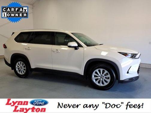 Cream 2024 Toyota Grand Highlander XLE