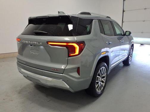 Sterling 2026 GMC Terrain Denali