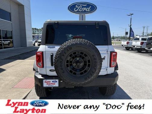 Oxford White 2026 Ford Bronco Big Bend
