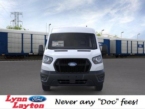 Oxford White 2026 Ford Transit-250 148 WB Medium Roof Cargo