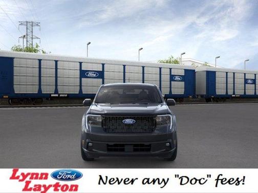 Shadow Black 2026 Ford Maverick Lobo Standard