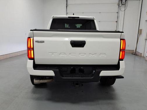 Ice 2025 Toyota Tacoma TRD Sport