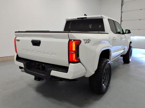 Ice 2025 Toyota Tacoma TRD Sport