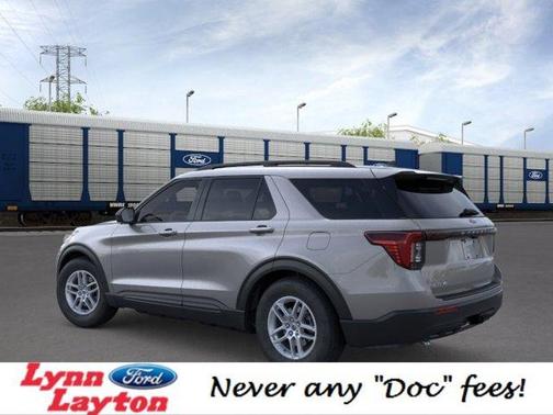 Carbonized Gray Metallic 2026 Ford Explorer Active