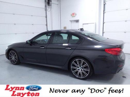 2017 BMW 540 i