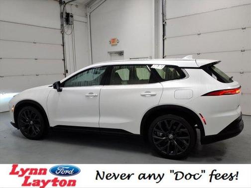 2025 Toyota Crown Signia Limited