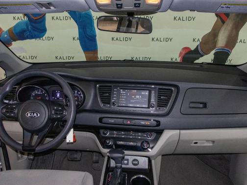 2021 Kia Sedona LX