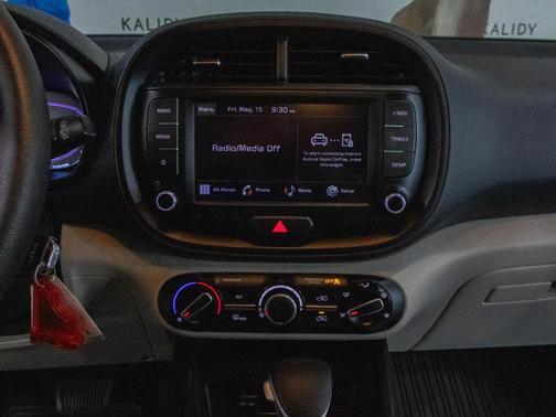 Gravity Gray 2023 Kia Soul LX