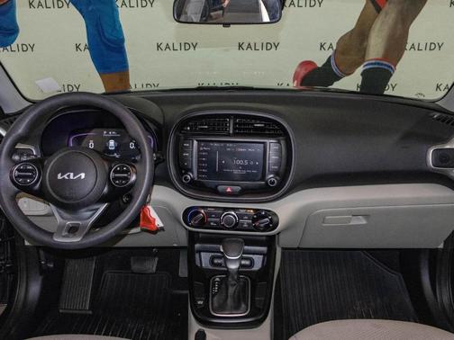 Gravity Gray 2023 Kia Soul LX