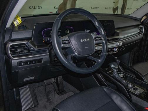 Dark Moss 2024 Kia Telluride S