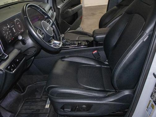 2023 Kia Sportage SX