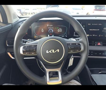 2025 Kia Sportage Hybrid LX
