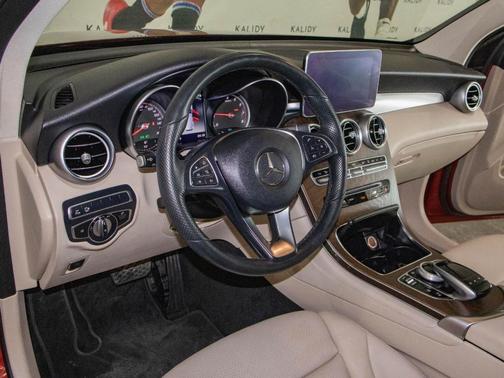 2019 Mercedes-Benz GLC 350e Base 4MATIC