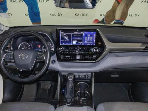 Blizzard Pearl 2021 Toyota Highlander Limited