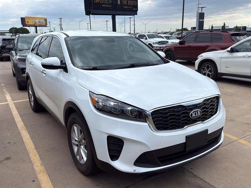Snow White Pearl 2020 Kia Sorento L