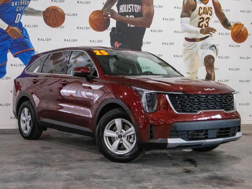 2025 Kia Sorento LX