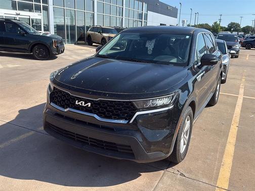 Ebony Black 2022 Kia Sorento LX