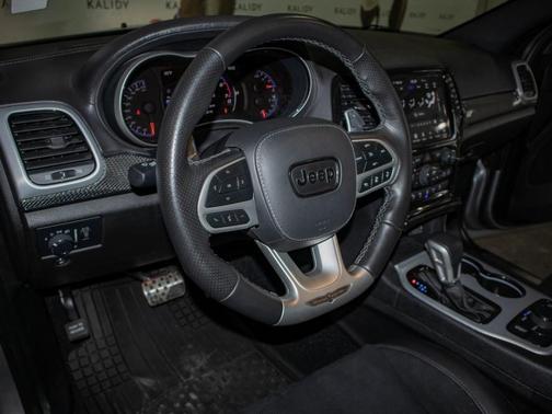 Photo 5 of 26 of 2021 Jeep Grand Cherokee Trackhawk