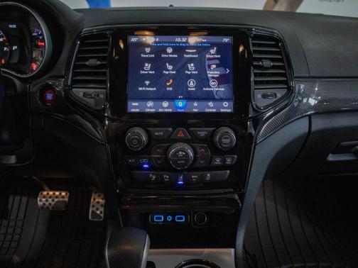 Photo 3 of 26 of 2021 Jeep Grand Cherokee Trackhawk