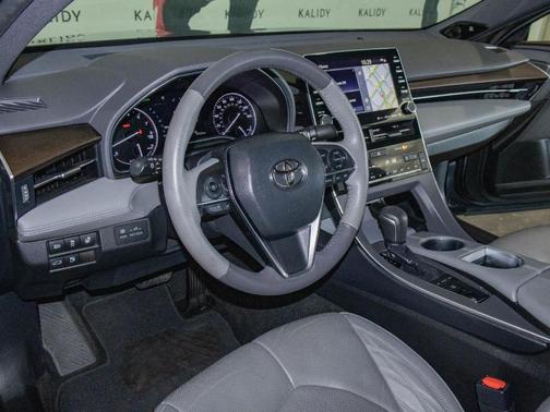 2019 Toyota Avalon Limited