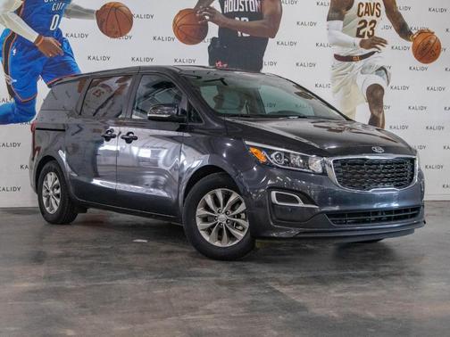 2021 Kia Sedona LX