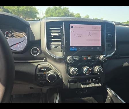 Bright White Clearcoat 2025 RAM 1500 Big Horn