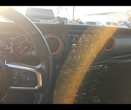 2021 Jeep Gladiator Mojave