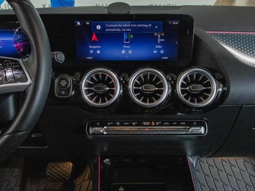 2024 Mercedes-Benz GLA 250 Base