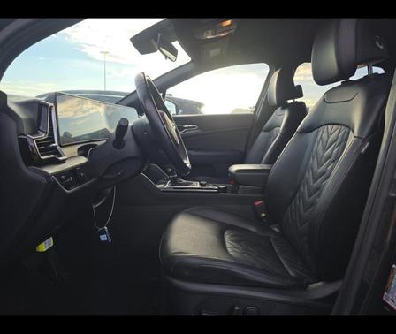 Gravity Gray 2024 Kia Sportage X-Line